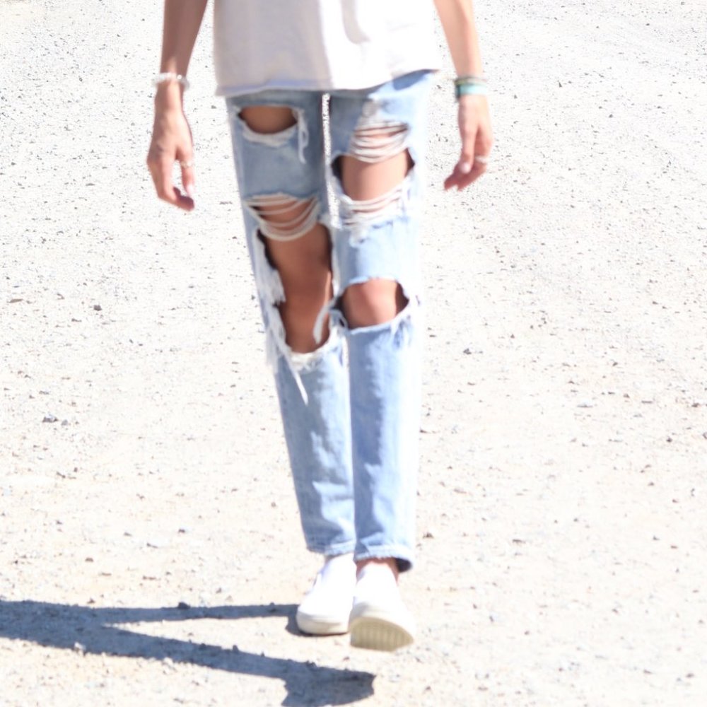 000 american eagle mom jeans